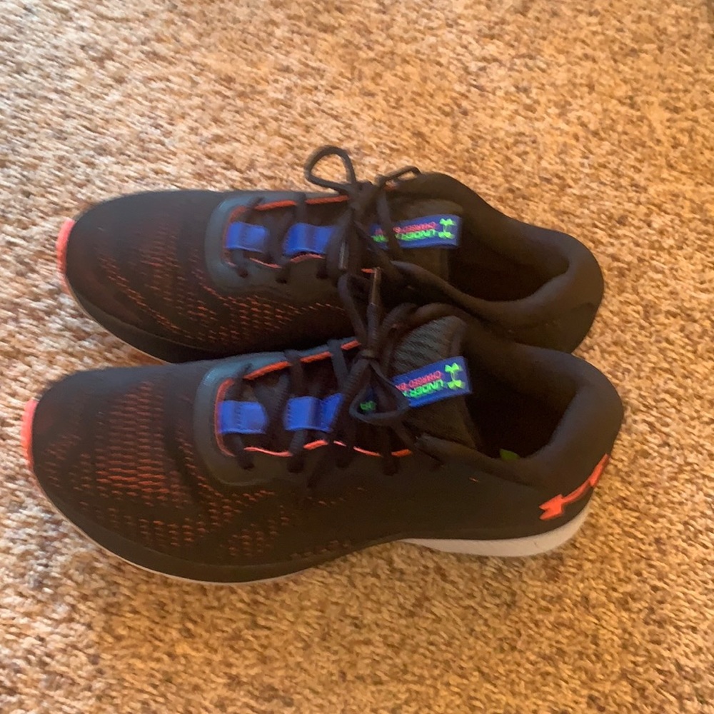 Women’s Under Armour sneakers size 10.5